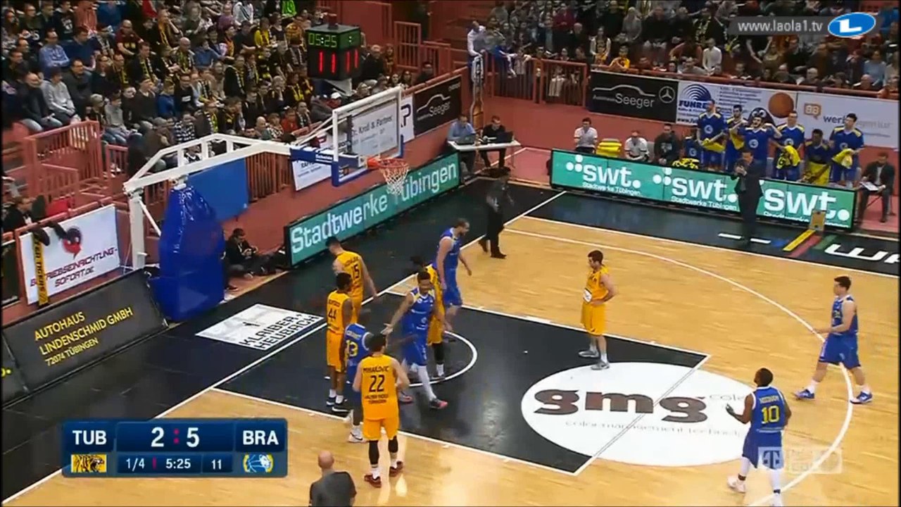 Keaton Grant against Tubingen