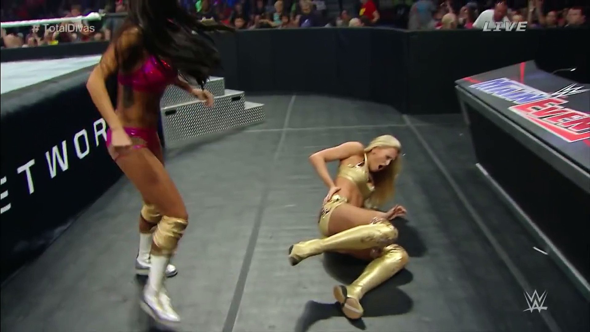 Rosa mendes uncensored