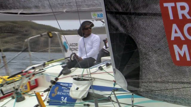 Arrivée d'Arthur Prat et Nicolas Thomas - Les saintes