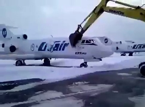 Des employés d'un aéroport en Russie apprennent qu'ils sont virés