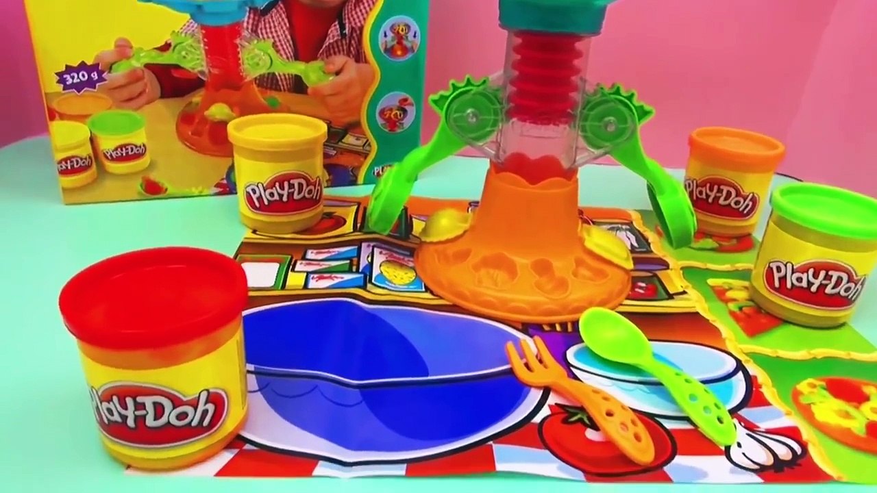 Play Doh spaghetti factory – pasta maker – Faire des pâtes en pâte à modeler soi même [dem