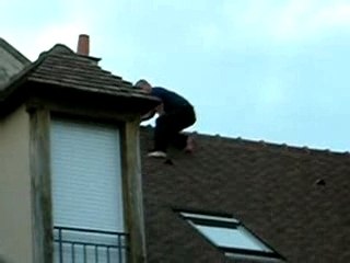 Yamakasi sur les toits de Rambouillet