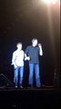 Blake Shelton brings Randy Travis on stage [Off the Rails Country Music Festival 23/04/2016]