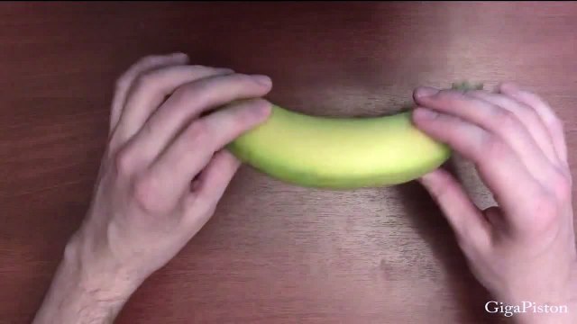 Как быстро почистить банан. Полный восторг!!!