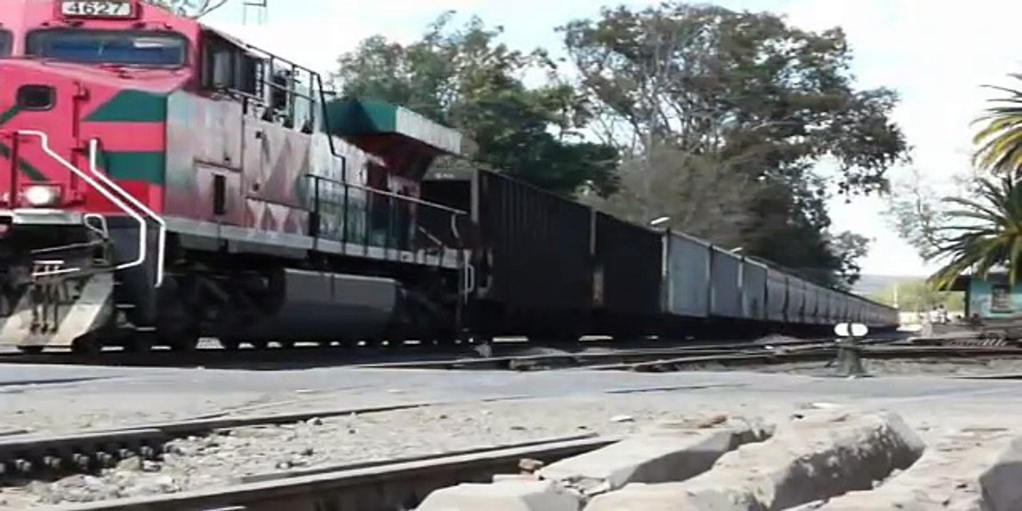 Trenes en lagos de Moreno///// railfanning at lagos de moreno jalisco