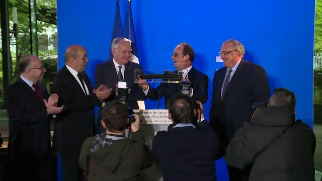 Sous-marins vendus à l'Australie : François Hollande à la DCNS