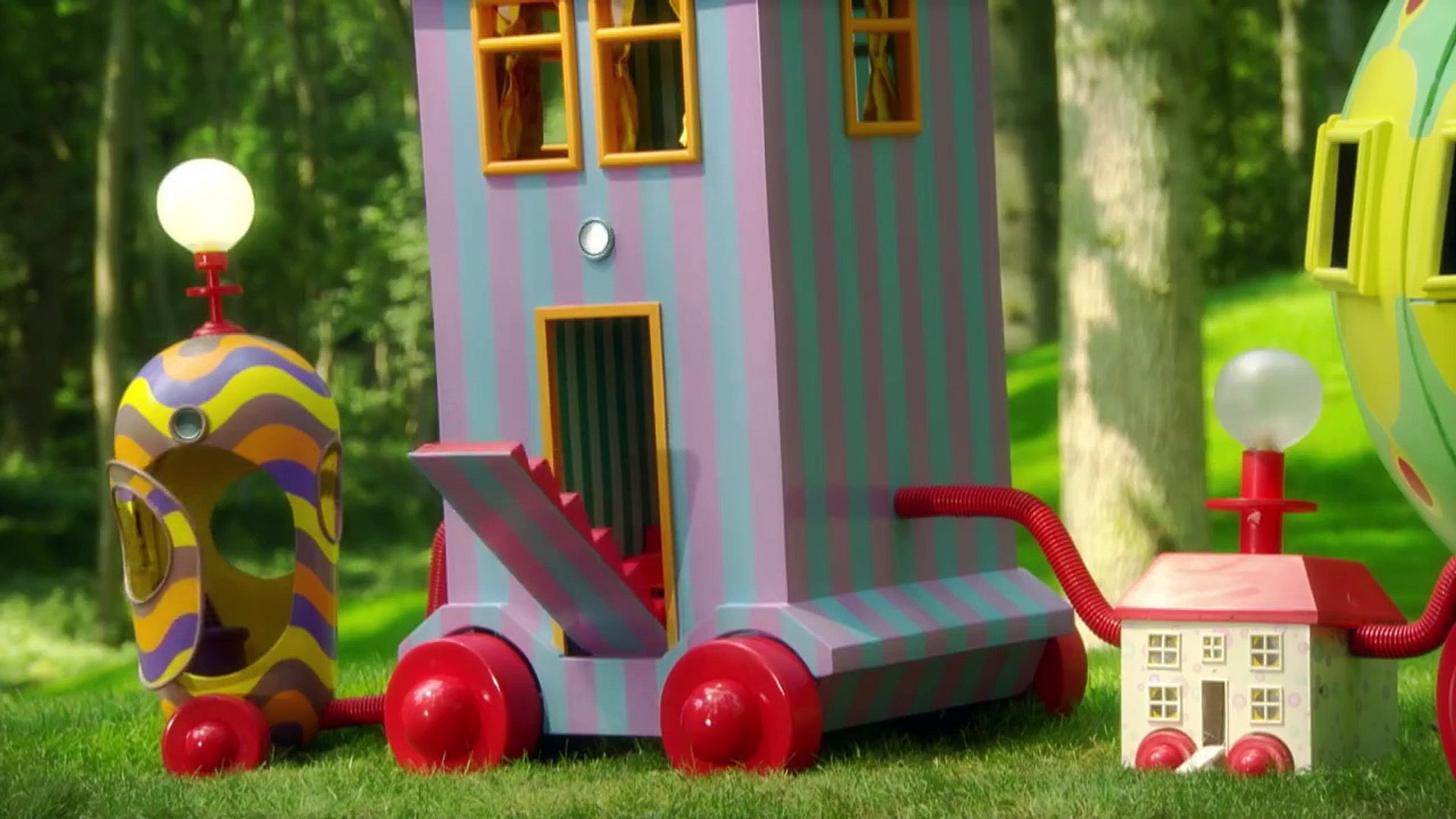 in the night garden trousers on the ninky nonk