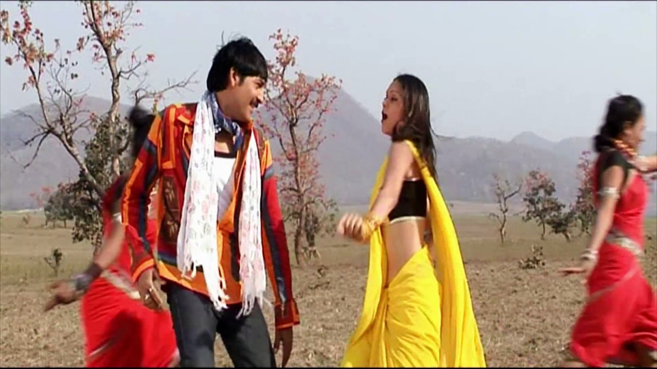 Hai Jhmajham Maya Lagena-Tura Rikshawala - Romantic Song - Movie Song