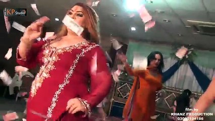 DIVYA PERFORMING PEHLA SALAAM MUJRA DANCE 2016 -,