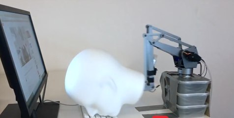 Un robot pour répondre aux trolls sur internet !