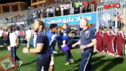 اتفرج | ماكليش يصمم على مصالحة كهربا بعد مباراة الحرس