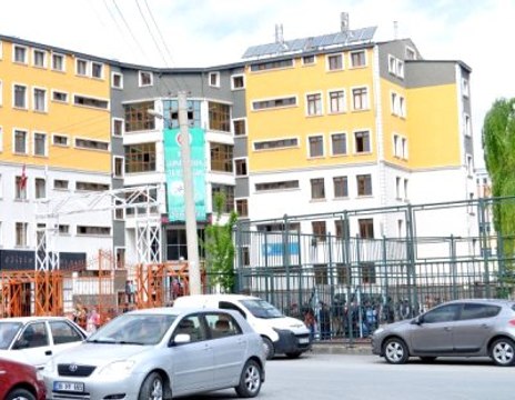 Beden Eğitimi Öğretmeni, Öğrencisine Cinsel Tacizden Tutuklandı