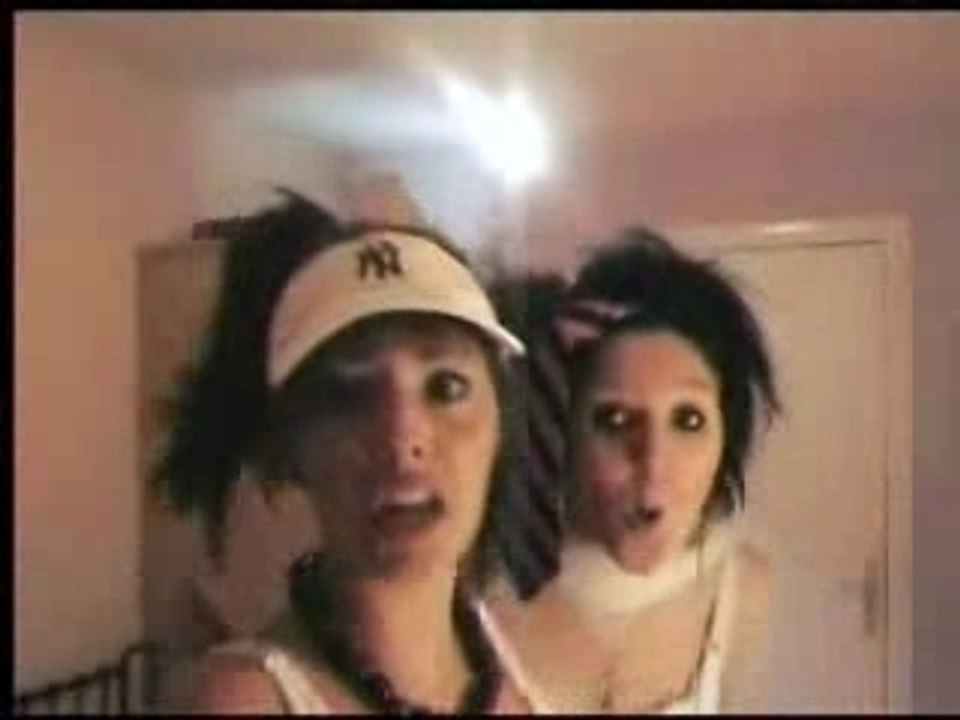 Parodie de Parle a ma main tres sexy