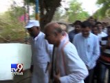 I don't know any khan: VHP President Pravin Togadiya on Salman Rio row - Tv9 Gujarati
