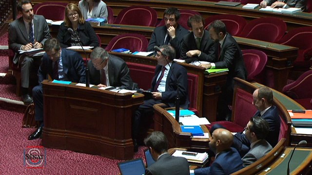 Souhaits de bienvenue en tribune officielle du Sénat à M. Abdessamad Kayouh