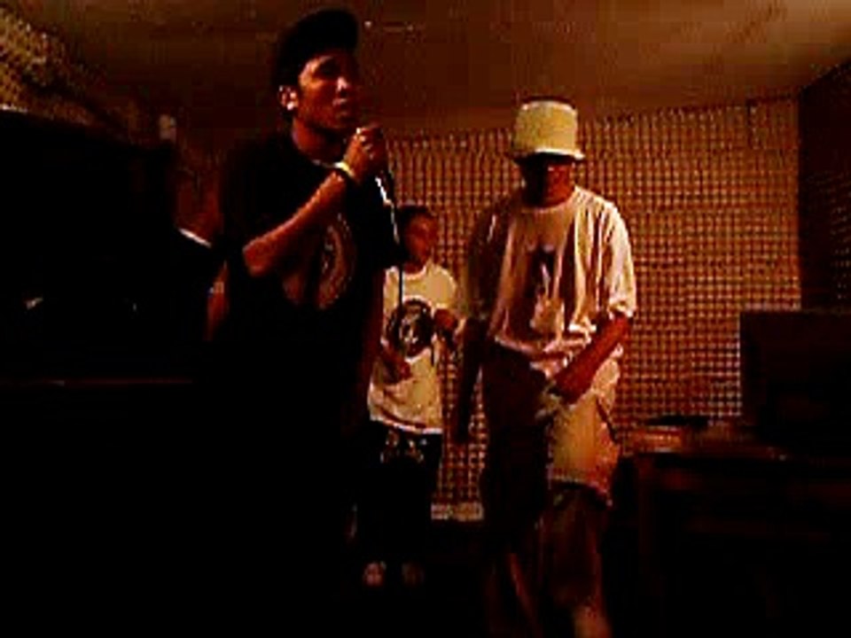 ghetto tribe massive @ SugBa dec. @28 '07 massive muzix