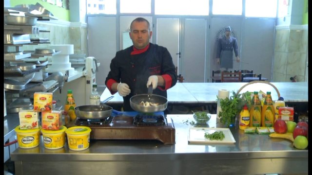 Receta e Ditës, Peshk Koc me kërpurdha , 27 Prill 2016 -Ora News - Të parët për lajmin e fundit