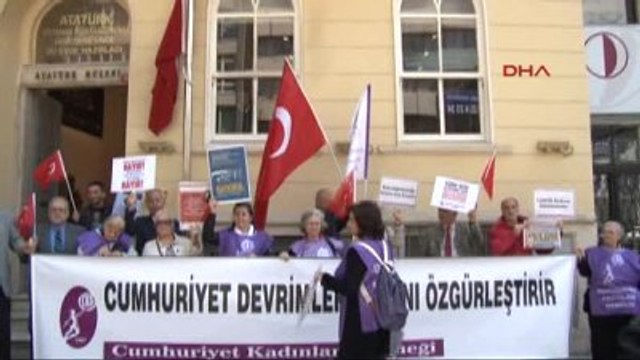 Cumhuriyet Kadınları Derneği'nden TBMM Başkanı'na 'Laiklik' Tepkisi