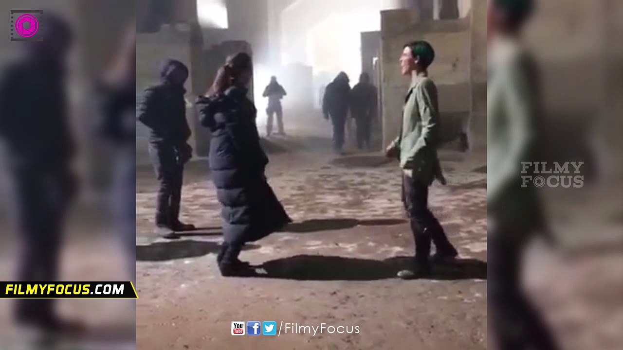 Ruby Rose and Deepika Padukone dance to a Honey Singh song - Filmyfocus.com