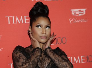 Exclu vidéo : Nicki Minaj fait le show sur scène et dédie une chanson à Donald Trump !