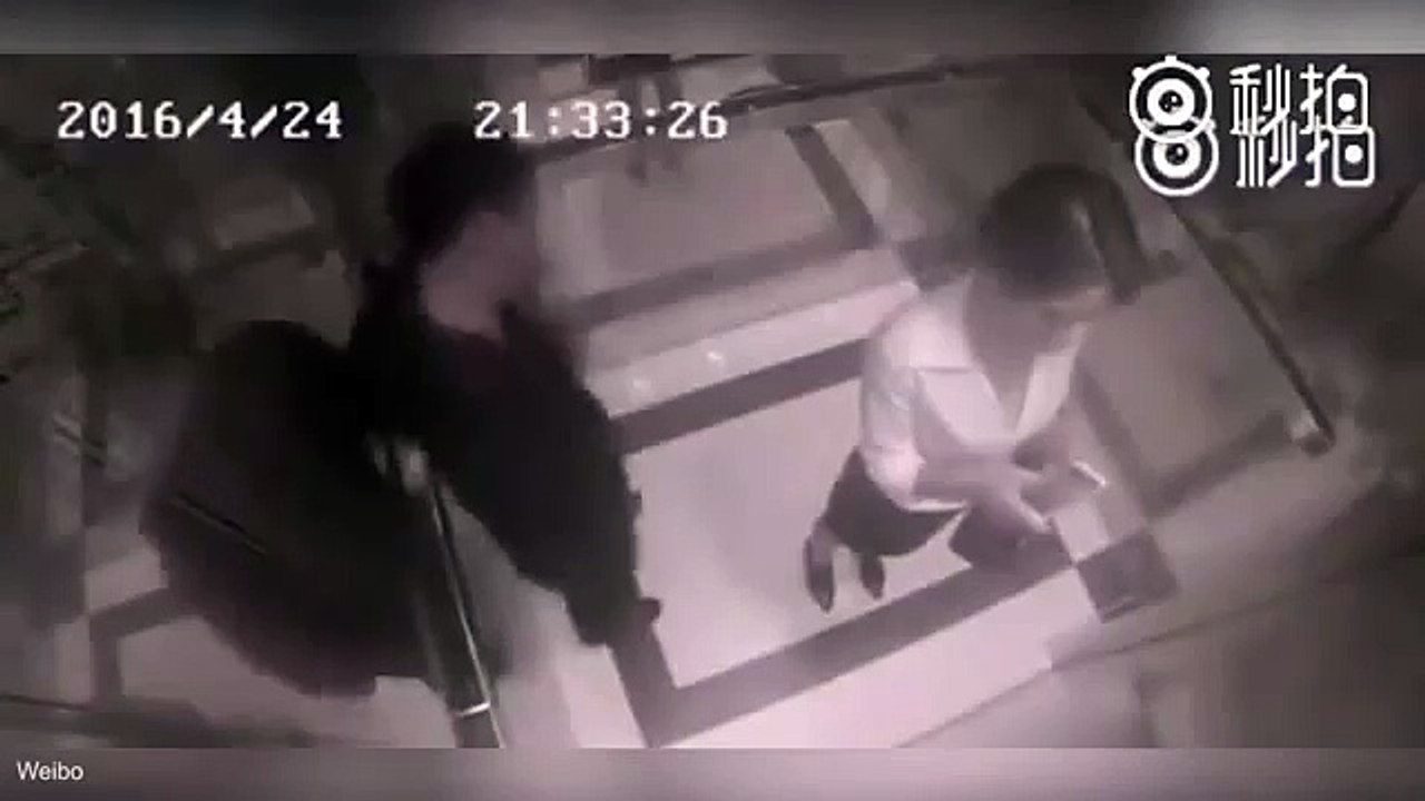 Woman vs molester in elevator