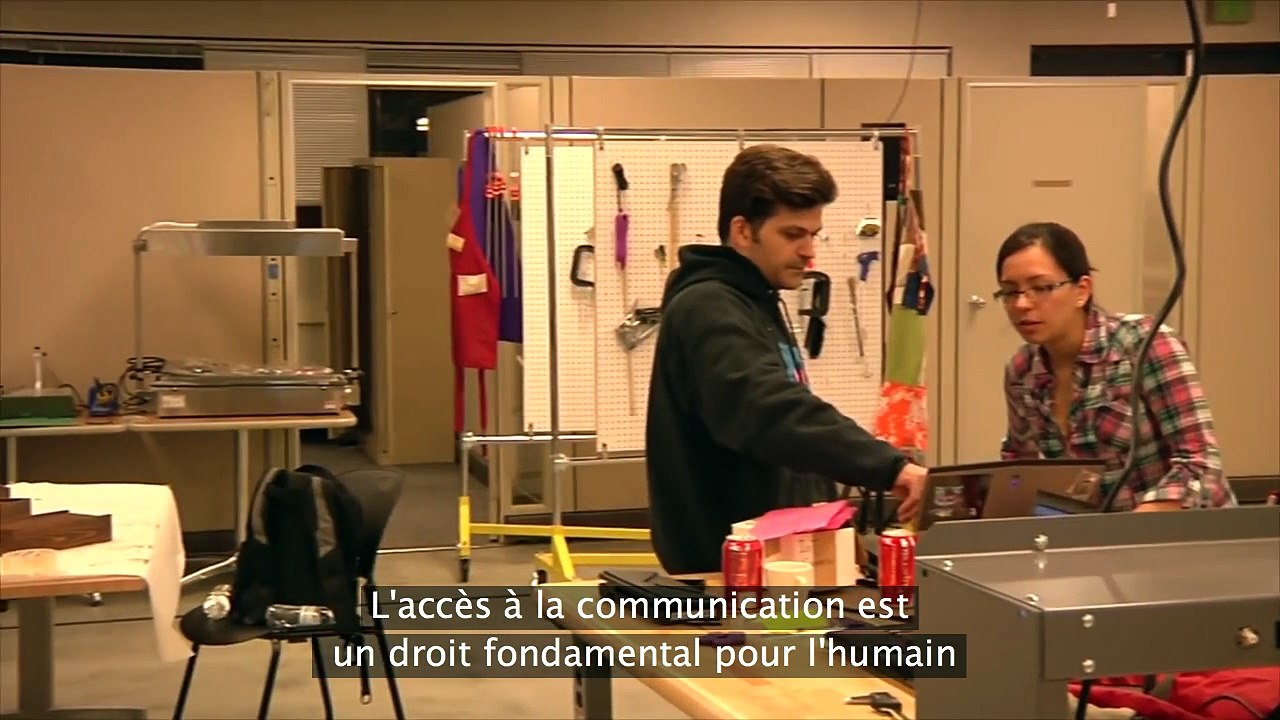 Une paire de gants pour traduire la langue des signes