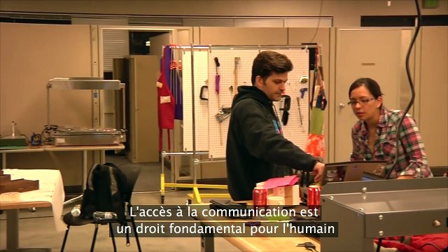 Une paire de gants pour traduire la langue des signes