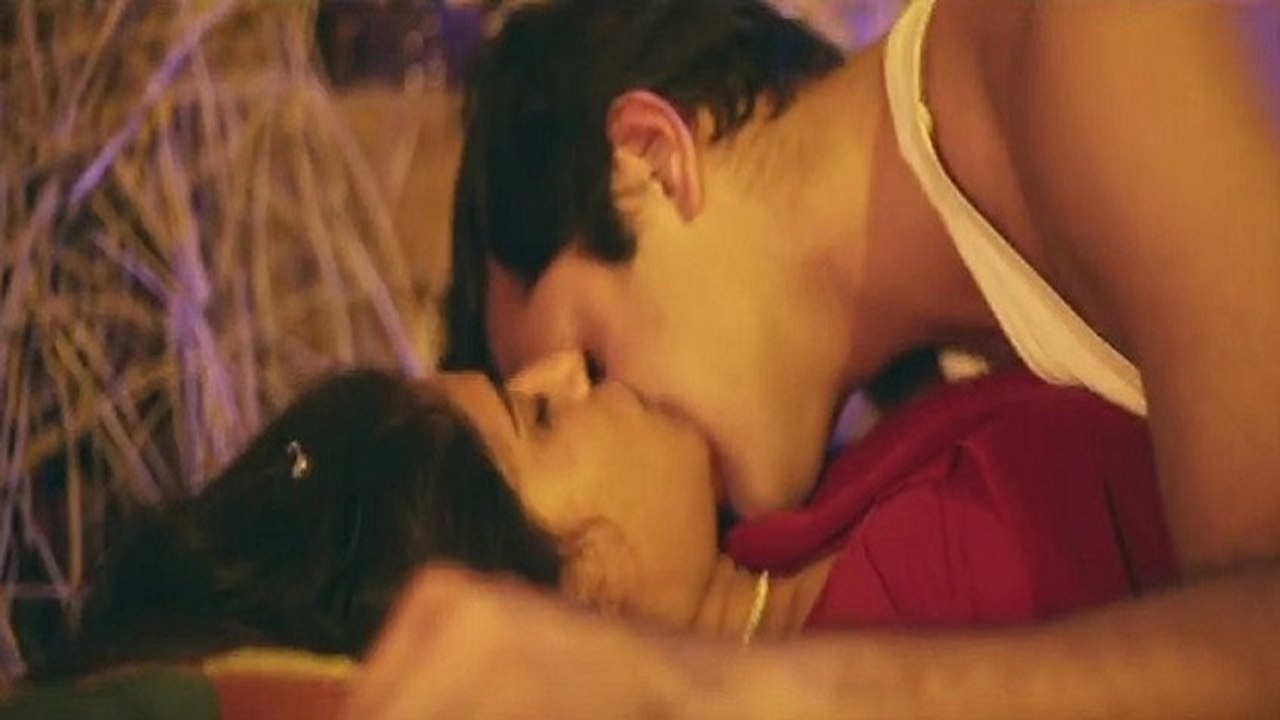 Download Shaukeen Kaminay (2016) Full Movie | Yasmin Pathan, Vanshika Gupta, Kartik Gaur