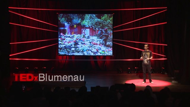 Quantas Vezes Você Já se Sentiu Realmente Útil? | Vitor Belota | TEDxBlumenau