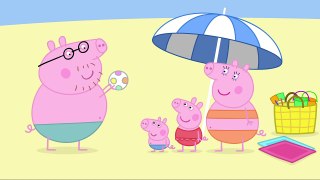 Peppa Pig - At The Beach (clip)