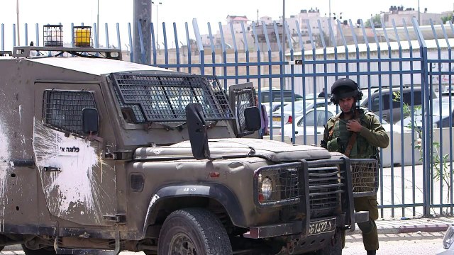 مقتل فلسطينيين اثنين برصاص القوات الاسرائيلية عند حاجز قلنديا