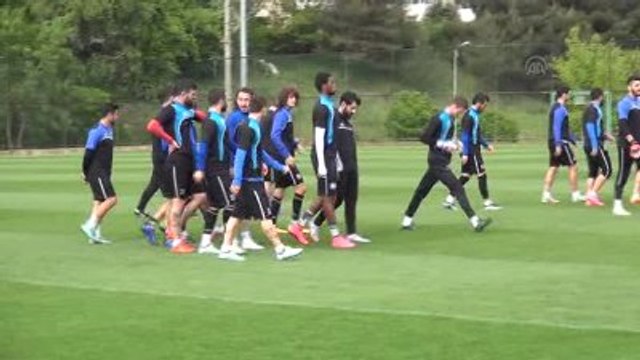 Kardemir Karabükspor Teknik Direktörü İldiz