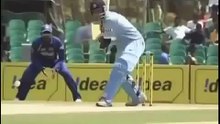 Virat Kohli facing his first ball in International Cricket vs Sri Lanka