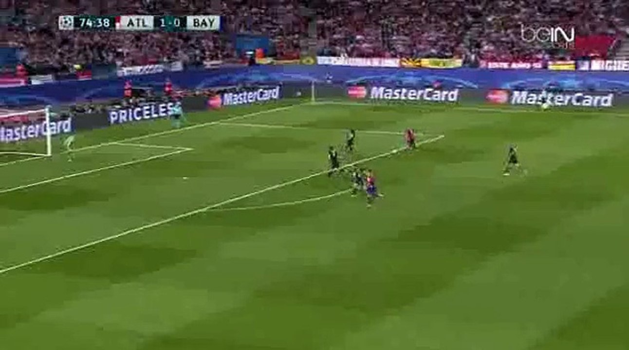 Fernando Torres Big Chance - Atletico Madrid vs Bayern Munich