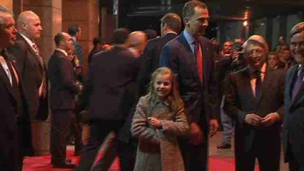 La Princesa Leonor asiste junto a Felipe VI en el Calderón al Atlético-Bayern
