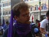 Sit-in in piazza Montecitorio contro la legge bavaglio - Tg3 - 29/07/10