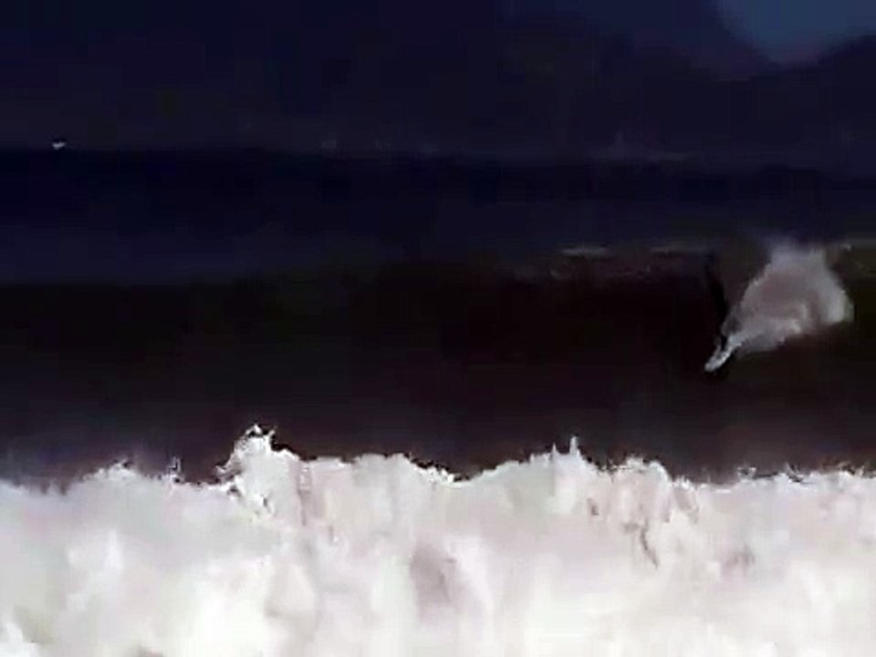Ricardo Carmanho - Big Surf in Cabo Frio