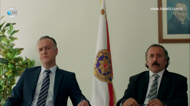 Poyraz Karayel 55. Bölüm - Kaderde kanun kaçağı olmak da varmış!