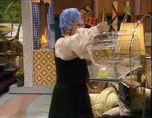 Are You Being Served S07e03 @ The Apartment