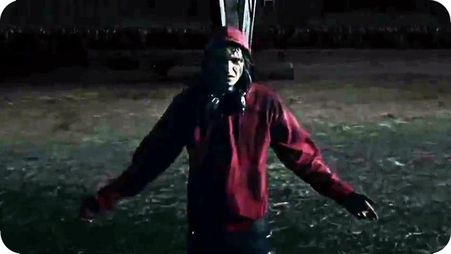 CELL : Official Trailer ( John Cusack / Stephen King) Horror 2016