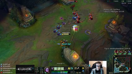 Bjergsen 1v2 Varus outplay - League of Legends