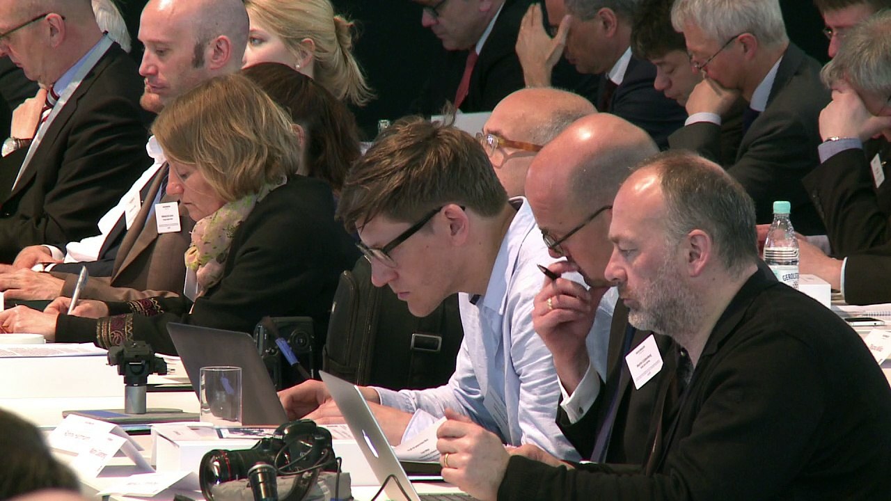 VW setzt nach Abgas-Skandal auf Elektromobilität