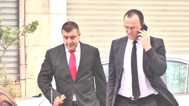 Report TV - Arrestohet në Holandë Arben Frroku, vrasësi i komisar Lamajt