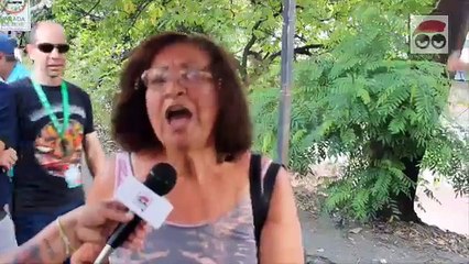 Chavista lanzó su gorra del PSUV al Guaire y firmó la planilla para el revocatorio