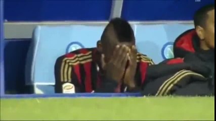 Balotelli crying on the bench vs Napoli