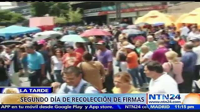 Por segundo día consecutivo los venezolanos llenan los centros de recolección de firmas a fin de iniciar el proceso para revocar a Maduro