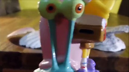 Губка Боб делает красивый оригами цветок декорац