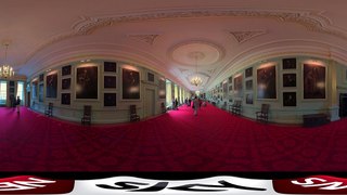 360° Video: Exhibition Of The Queens Fashion