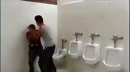 önce dövüp sonra dayak yemek