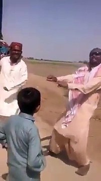 Presenting Pakistan's Own DJ Bravo ! He got awesome Moves on Champion !